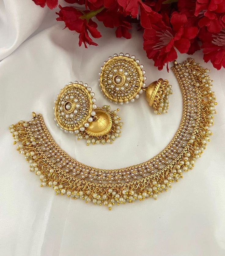 Noori Beauty Shine Necklace set