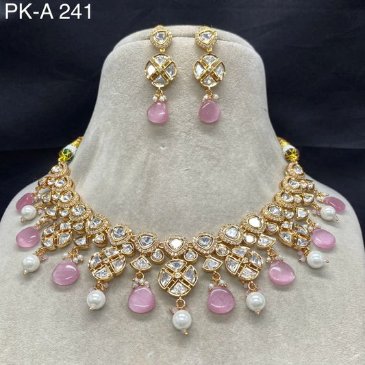 Pinky Stone Necklace set for you